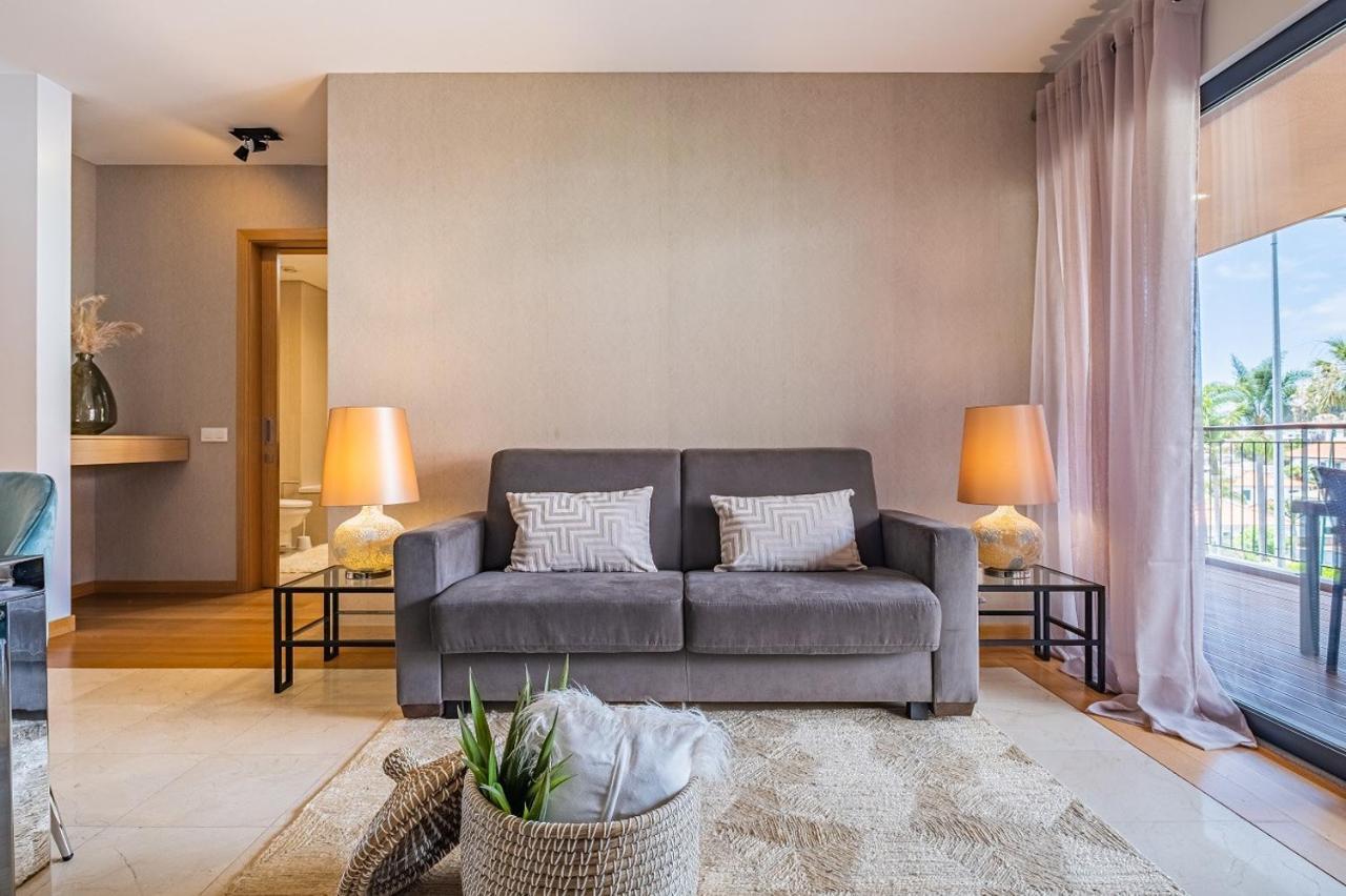 Living By Madeira Sun Travel Apartment